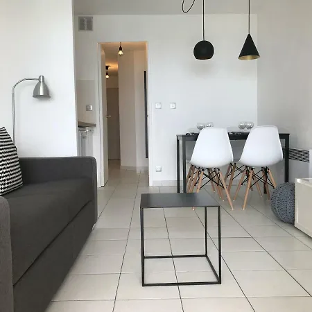 Vue Azur Apartment *